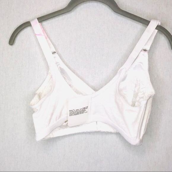 Bali Wire-Free Double Support® Spa Bra 3372 - Picture 8 of 9